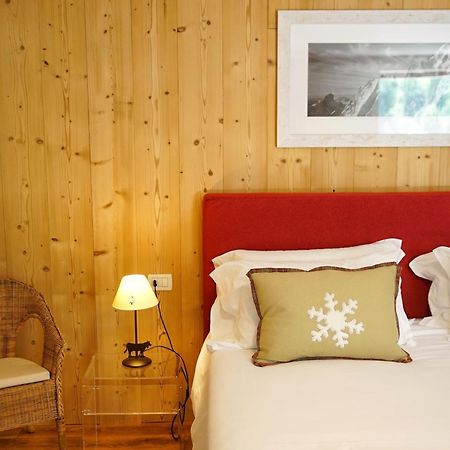 PontbosetLo Chalet住宿加早餐旅馆 外观 照片